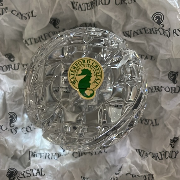 Waterford 2005 Basketball Champions University of North Carolina Paperweight - Picture 7 of 10